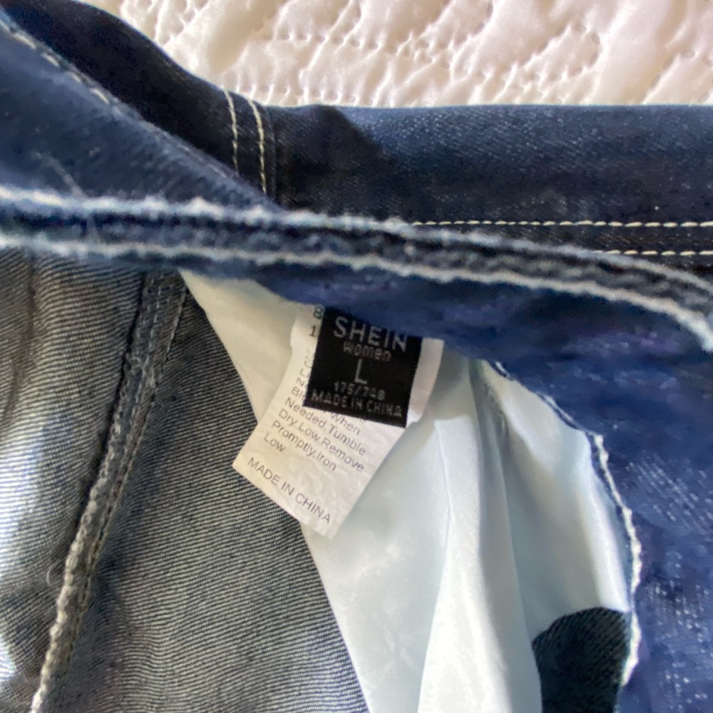 Shein Jeans - Picture 3 of 4